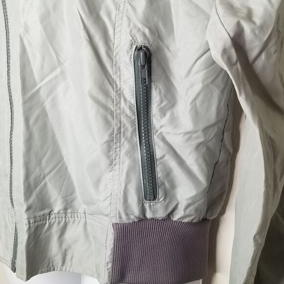 Vintage Honda Racing Windbreaker *send offers* - Picture 7 of 16